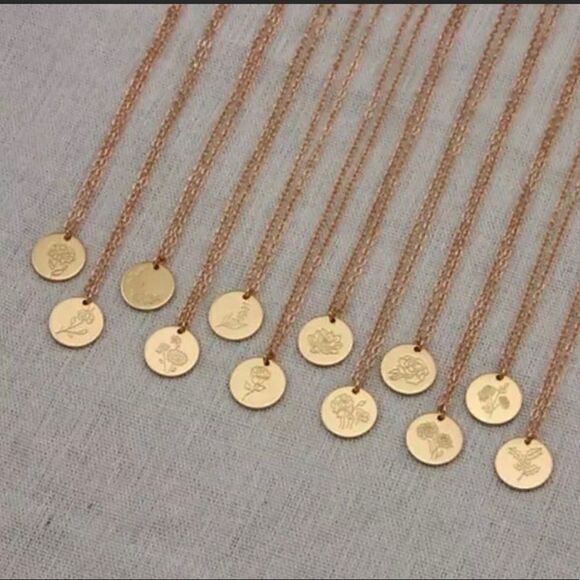 NEW November Chrysanthemum Birth Flower Necklace - Picture 7 of 11